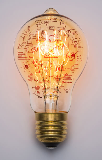 imagem de uma lâmpada acesa simbolizando uma ideia